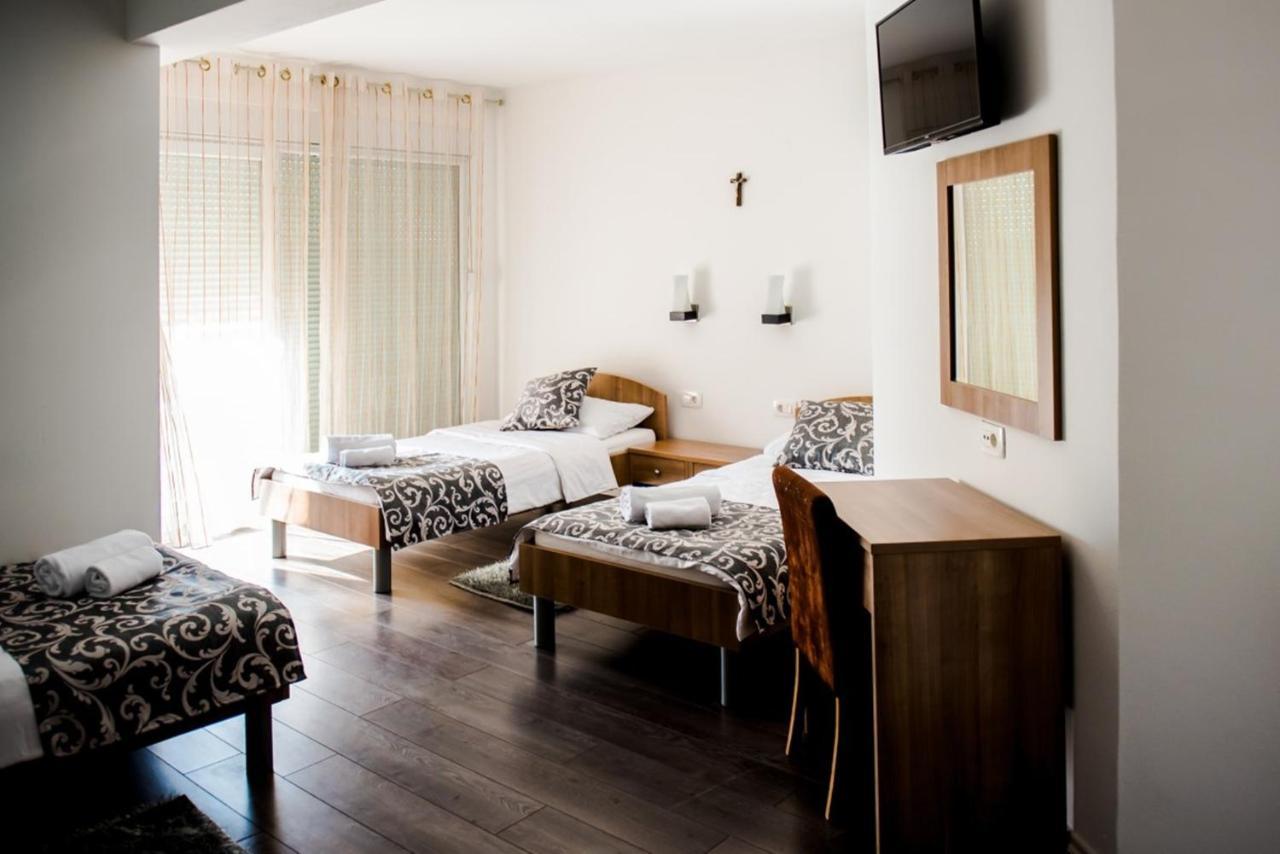 Hotel Villa Monako Međugorje Екстериор снимка