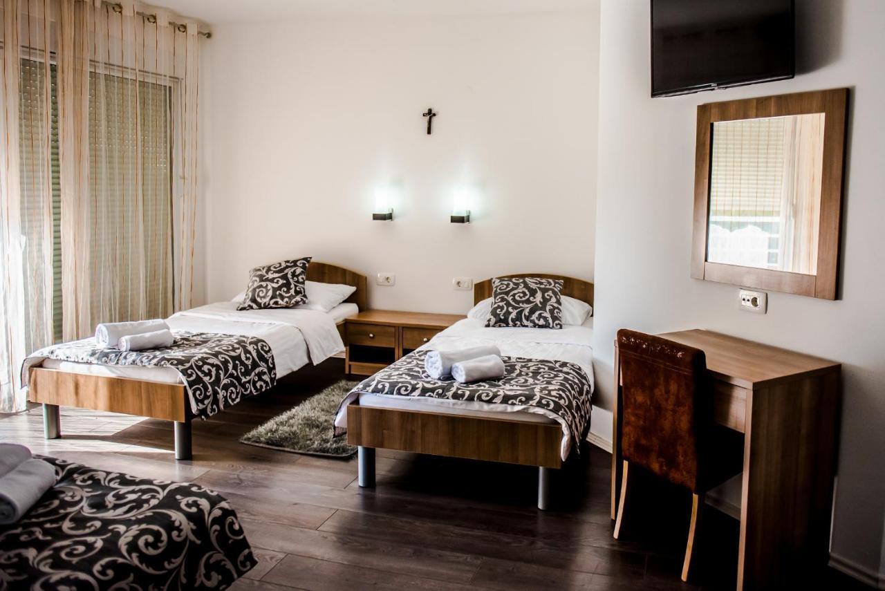 Hotel Villa Monako Međugorje Екстериор снимка